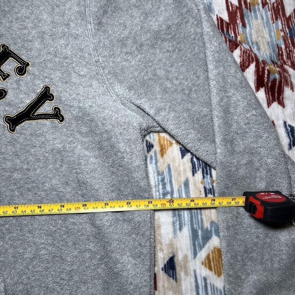 Disney Hoodie Women 1X Plus Mickey Mouse Athletics Gray Sweatshirt Resort Cruise - Picture 4 of 6